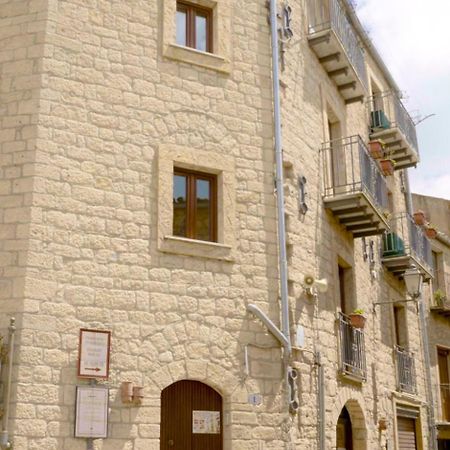 B&B Del Corso Gangi Ngoại thất bức ảnh