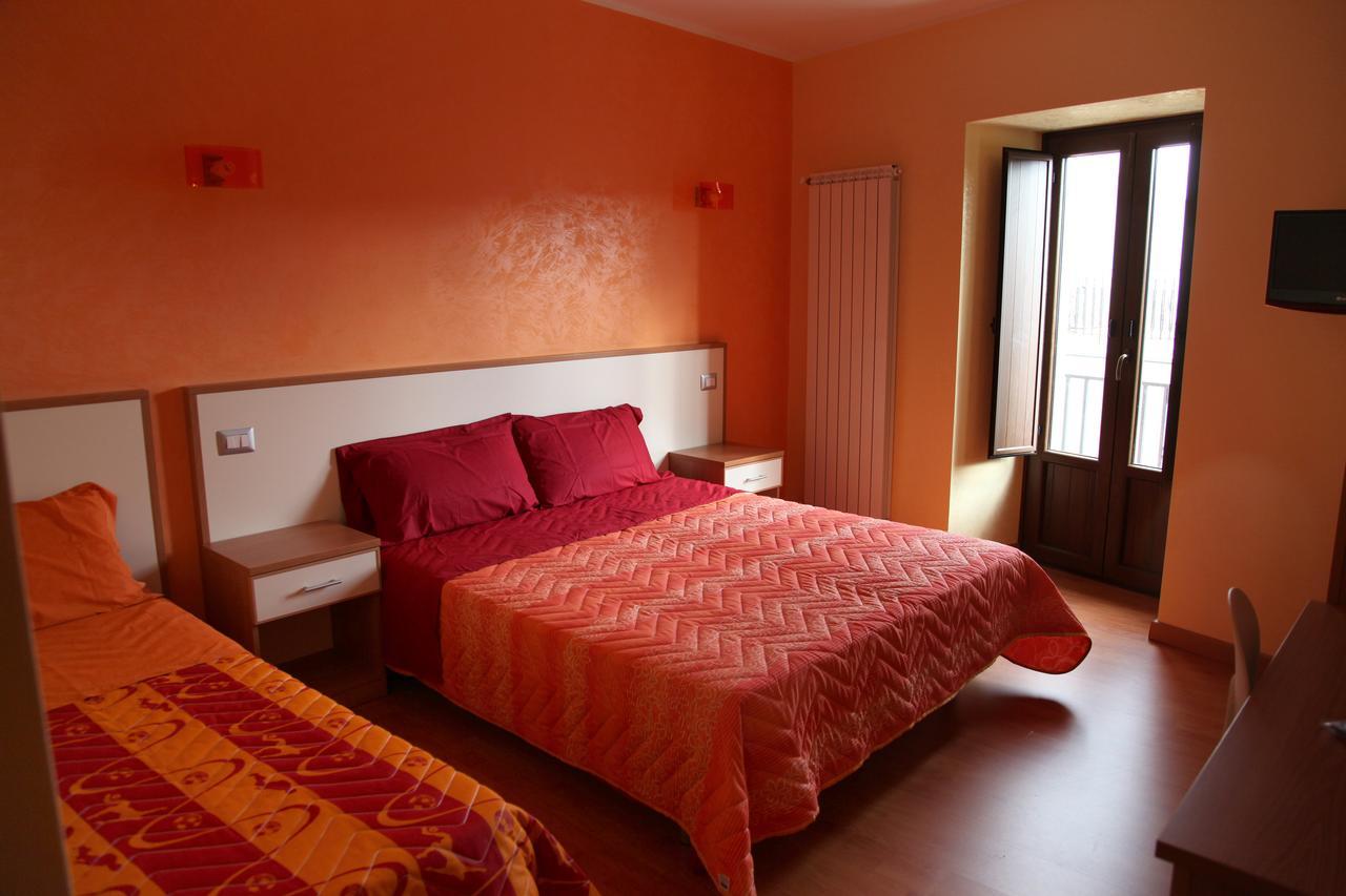 B&B Del Corso Gangi Ngoại thất bức ảnh